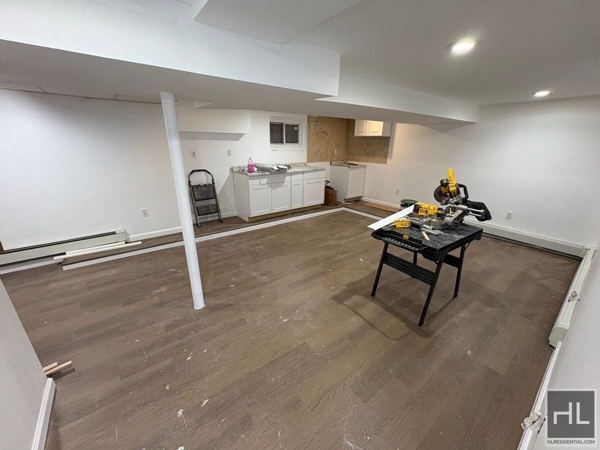 Photo - BAISLEY AVENUE, BRONX Unit 1