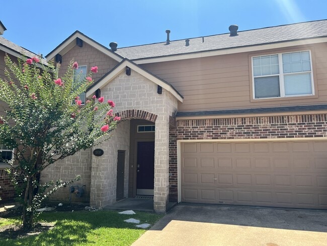Building Photo - 1808 W Villa Maria Rd Rental