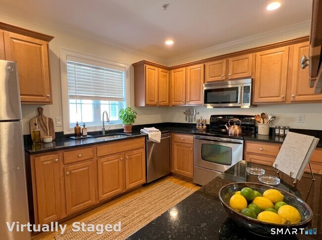 Photo - 1707 Summer St Unit 6