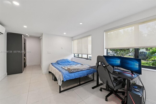 Photo - 5152 SW 6th St Unit 1