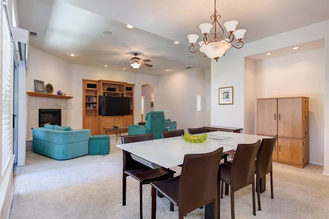 Photo - 872 E Green Acres Dr