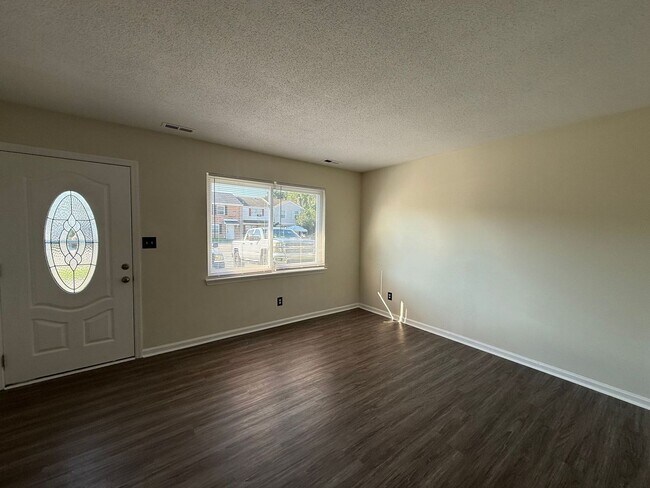 432 Myrtlewood Cir