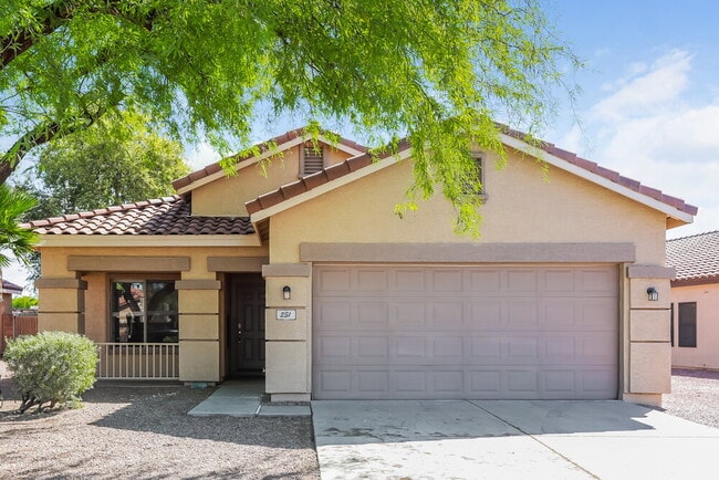 Building Photo - 231 S Valle Verde