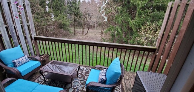 Photo - 1804 Green Valley Dr