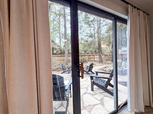 Photo - 29 Pinewood Forest Ct