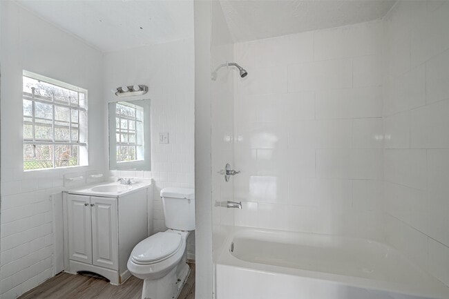 Photo - 5315 Bellfort Ct