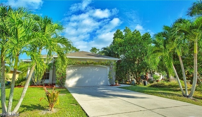 Photo - 3555 Poinsettia Ave