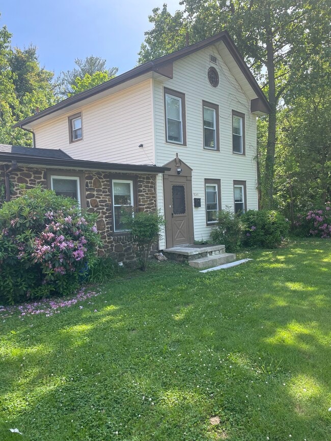 Photo - East Park Apartments