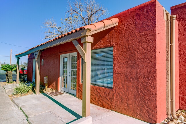 Leasing Office