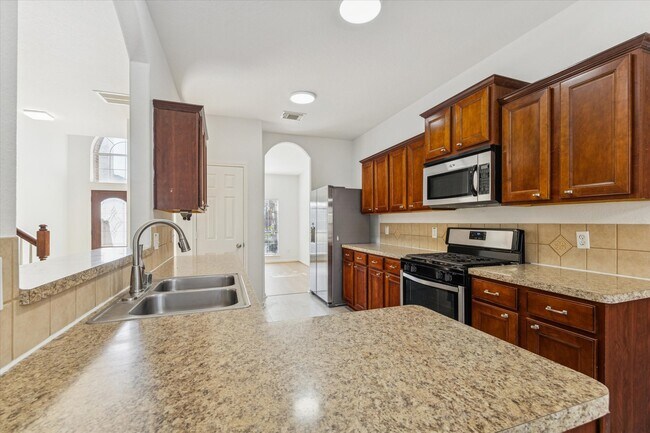 Photo - 25322 Sierra Woods Ln