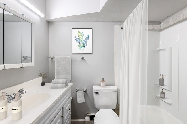 Alphada Place Apartments