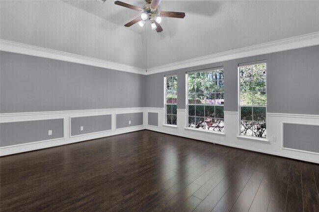 Photo - 27186 Kings Manor Dr S