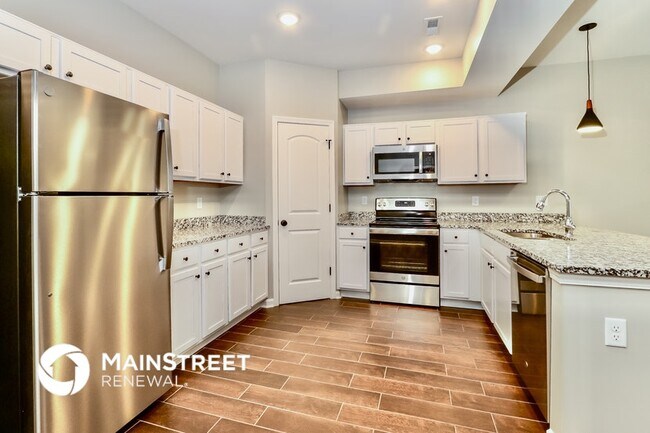 Photo - 2109 Paddle Wheel Dr