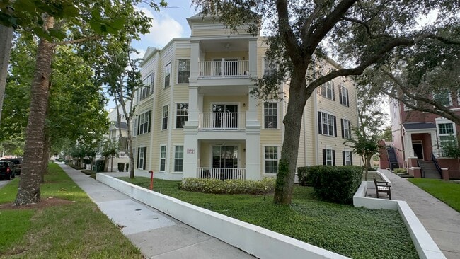 Building Photo - 460 Water St Unit 1