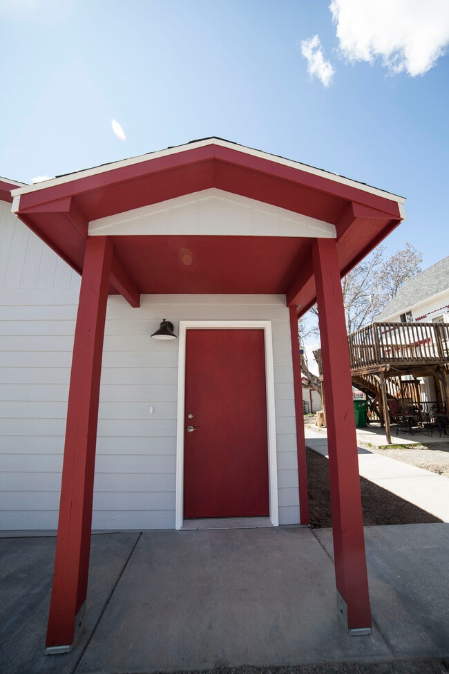 Photo - 308 S Ute Ave Unit 308 - No Smoking and No Pets