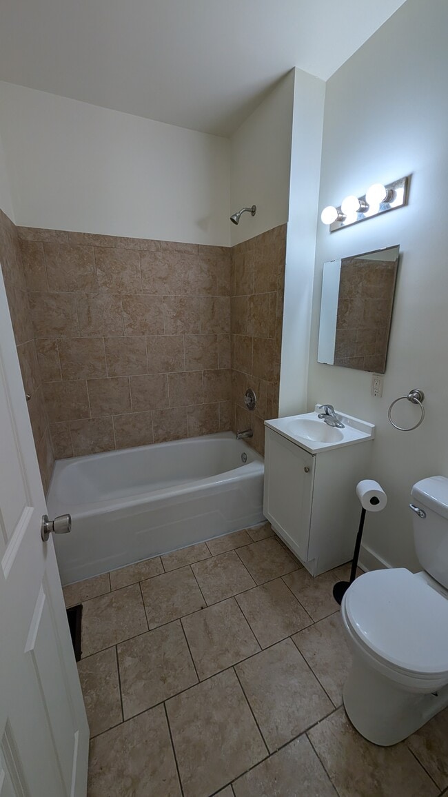 Photo - 3210 N Richards St Unit 3210