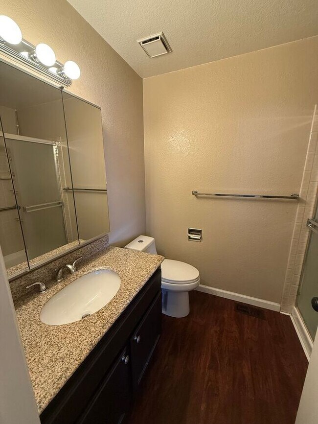 Photo - 2 BEDROOM 2BATHROOM WITH 2 CAR GARAGE IN HEART OF MIDTOWN