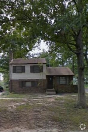 Building Photo - 6700 Battlewood Rd Rental