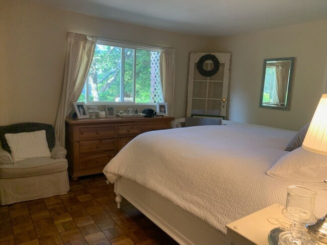 Photo - Wonderful 3 bedroom, 2 bathroom house in the Jacks Peak area