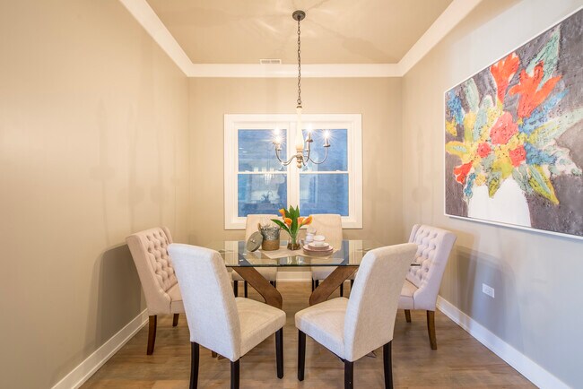 Photo - 441 E Oakwood Blvd Unidad 3