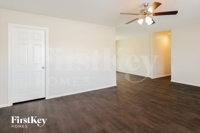 Photo - 2128 Carver Ave