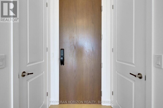 Photo - 3240 William Coltson Ave Unité 2009