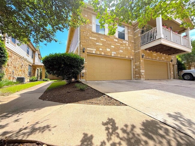Photo - 16100 S Great Oaks Dr Unit 302
