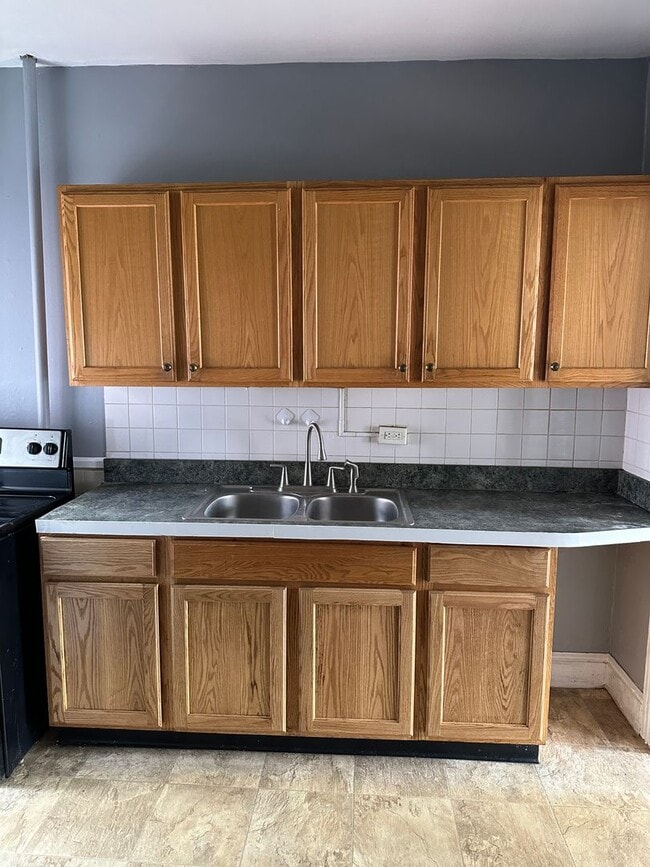 Photo - 809 Columbia Ave Unit Apt 2