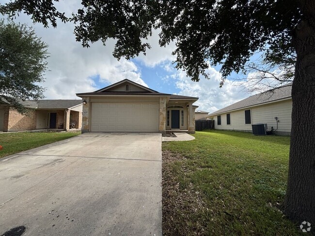 Building Photo - Beautiful 3-bed 2-Bath home in Avery Park ...