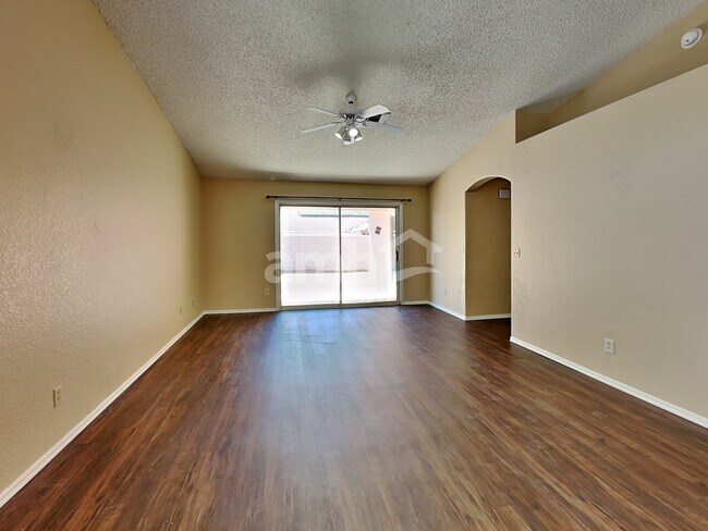 Photo - 9921 N Stageline Trl