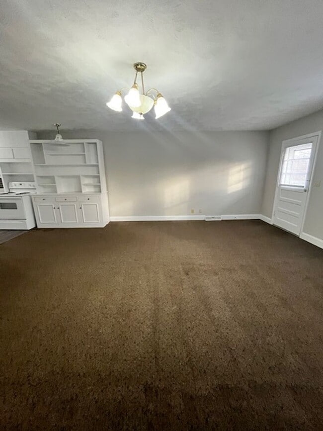 Photo - 508 W Main St