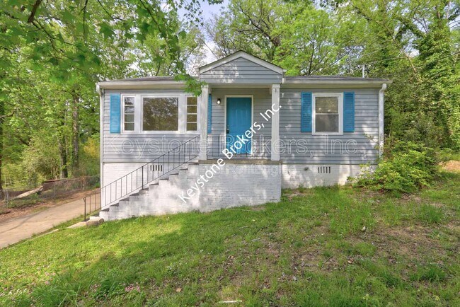 Building Photo - 4571 Shadow Lawn Dr