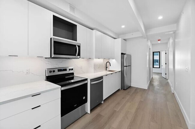 Photo - 212 East 125th Street Unidad 11K