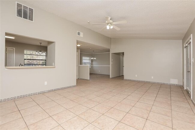 Photo - 1815 Prairie Lake Blvd
