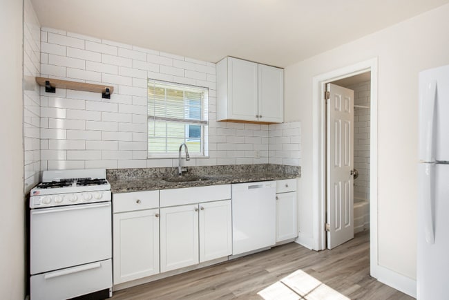 Photo - 1904 Hampton Ave Unidad 4