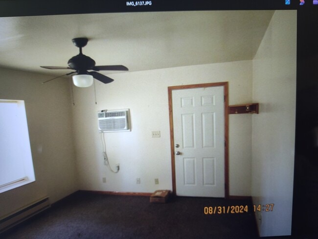Photo - 605 Bremer St Unit A