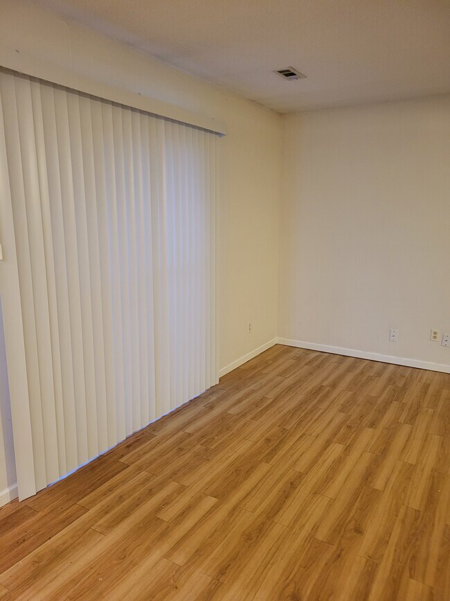 Living Room - 2579 Bluff View Dr Townhome