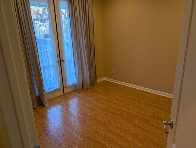 Photo - 10186 Imperial Ave