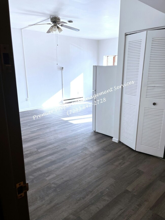 Photo - 518 W Cunningham St Unit 7