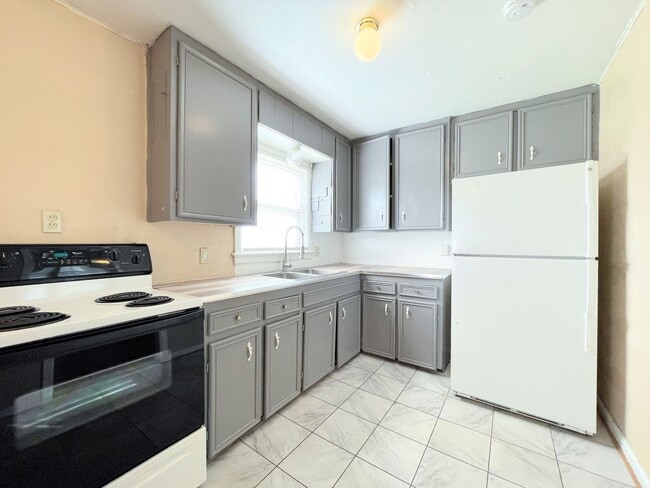 Photo - 3 Bedroom Located In Wichita