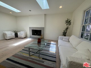 Photo - 7586 Woodrow Wilson Dr