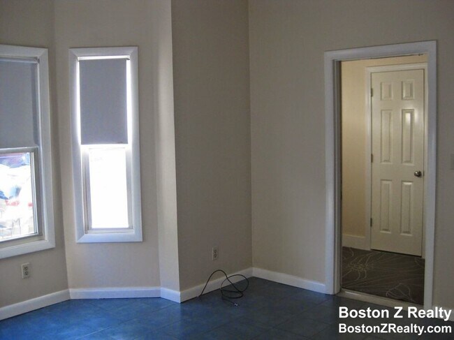 Photo - 161 Pearl St Unit 1