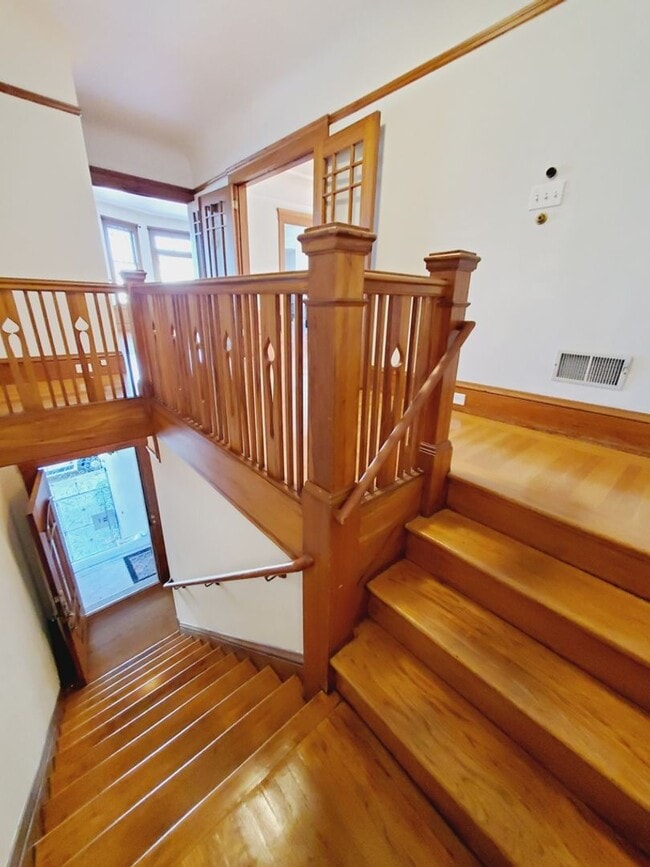 Photo - 833-833 24th Ave Unit 831