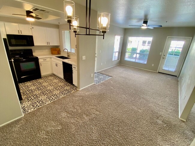Photo - Ground Floor 1 Bedroom 1 Bathroom in Lakes... Unit 1135