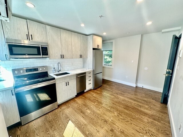 Photo - 366 Hanover St Unidad 7