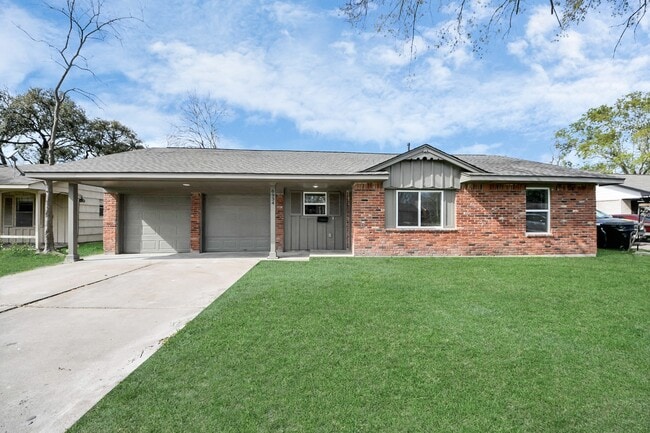 Photo - 6934 Neff St