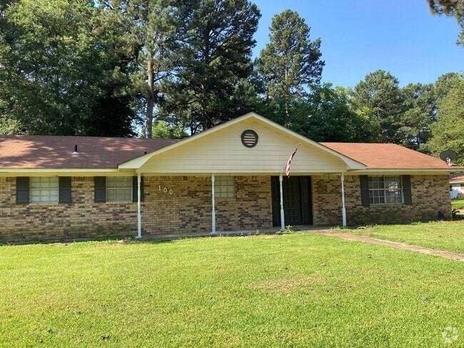 Building Photo - 100 Medina Dr Rental
