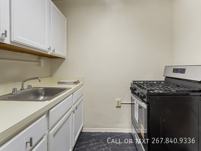 Photo - 4030 Livingston Rd SE Unidad 102