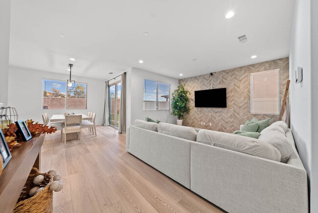 Photo - 29963 Blueridge Ct