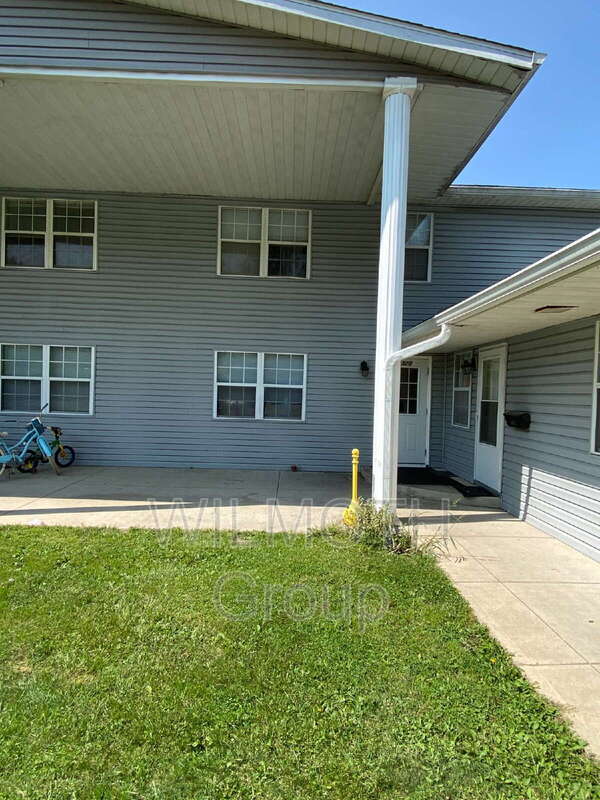 Building Photo - 1320 Millerwood Dr Unit #4